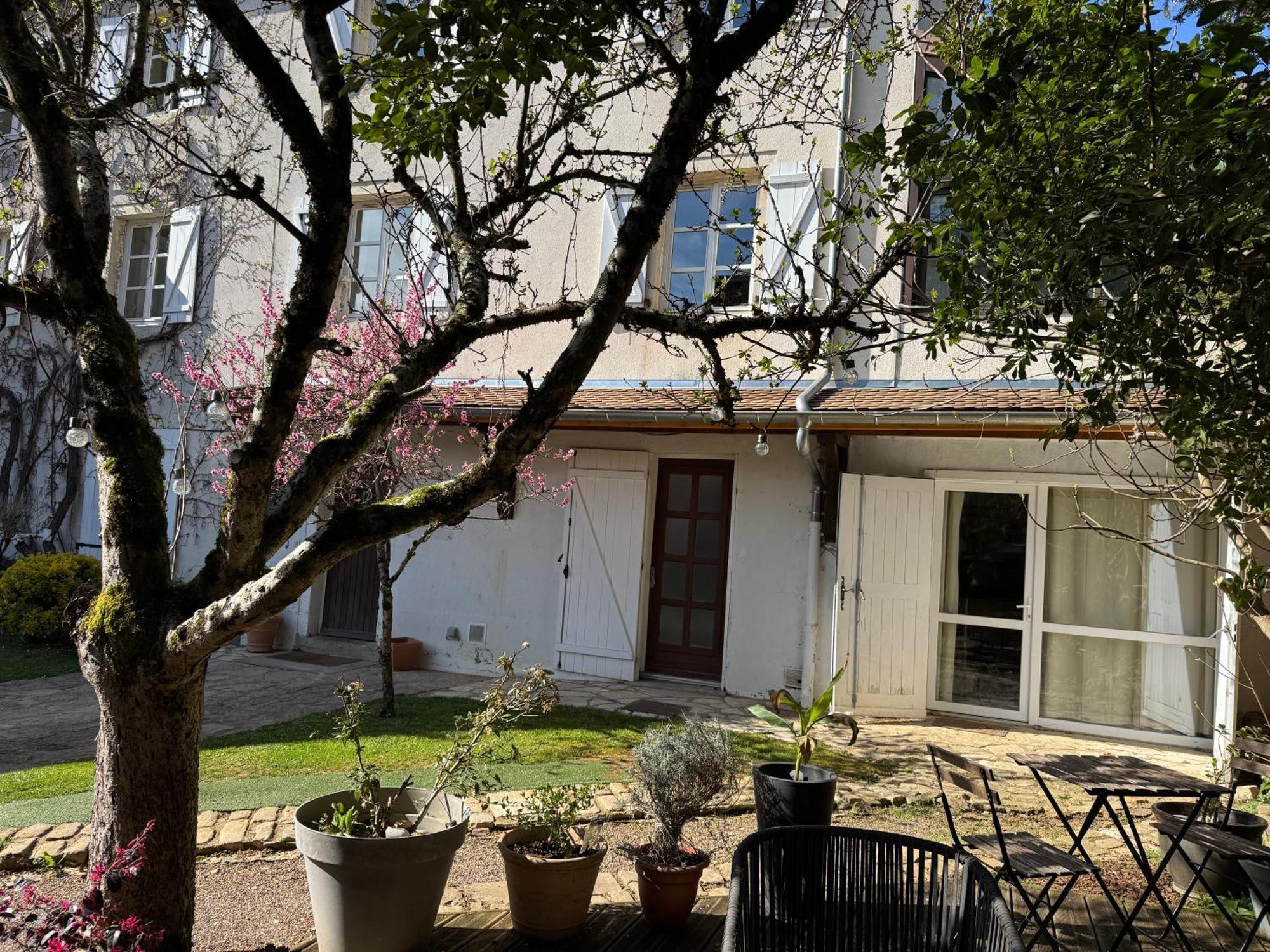 La Villa Bis Vesoul Εξωτερικό φωτογραφία